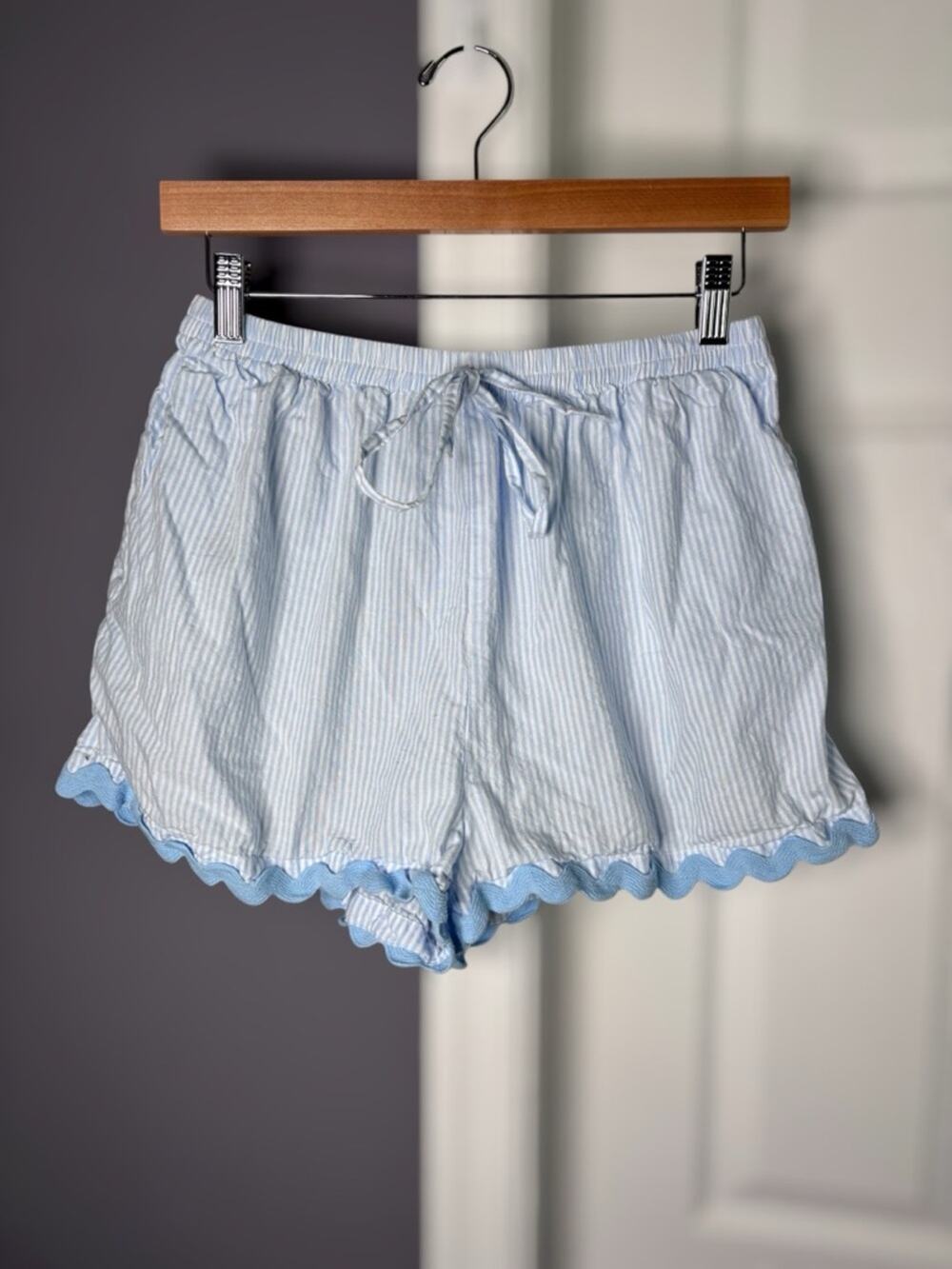 Japna Blue White Striped Scalloped Hem Shorts Medium